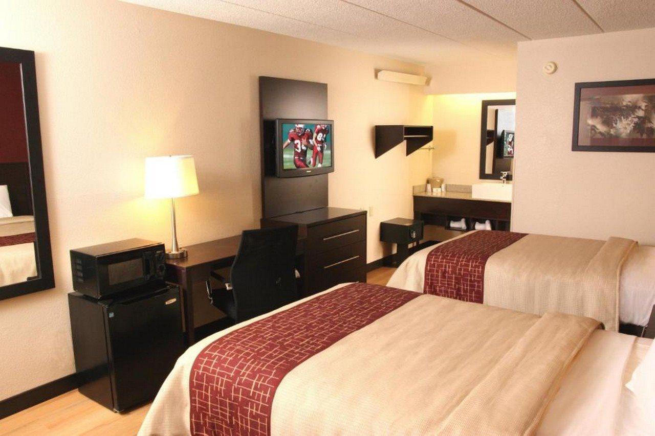 Red Roof Inn Plus+ Philadelphia Airport Essington Dış mekan fotoğraf
