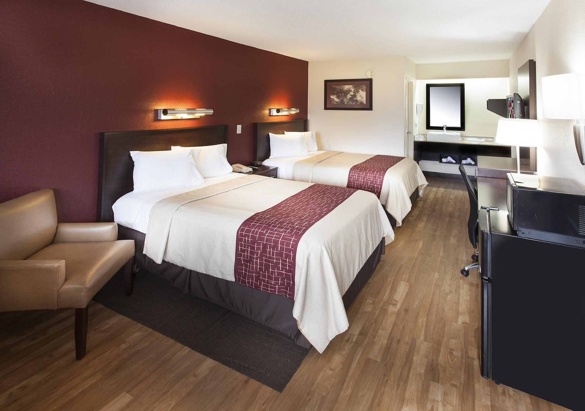 Red Roof Inn Plus+ Philadelphia Airport Essington Dış mekan fotoğraf