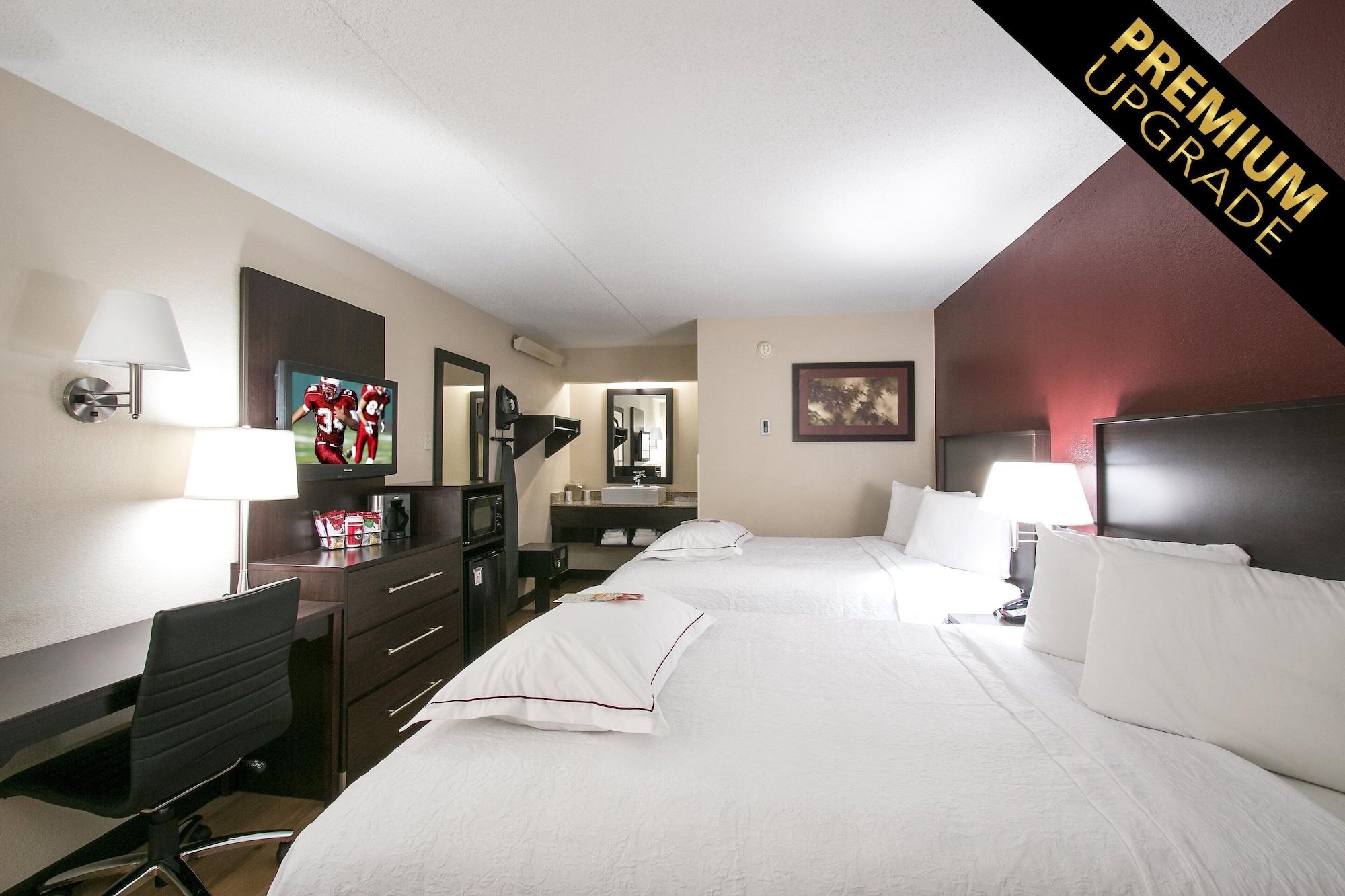 Red Roof Inn Plus+ Philadelphia Airport Essington Dış mekan fotoğraf