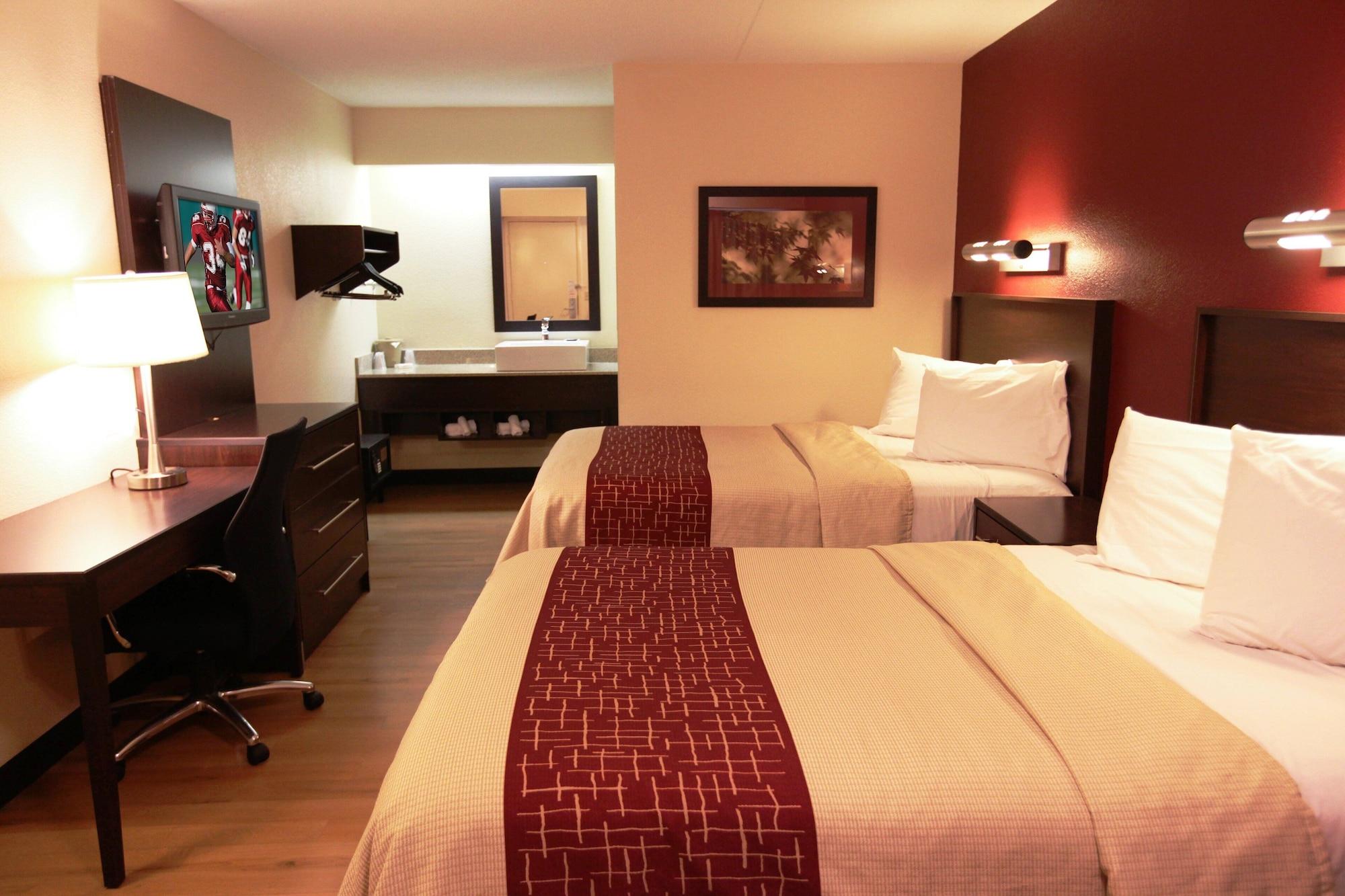 Red Roof Inn Plus+ Philadelphia Airport Essington Dış mekan fotoğraf