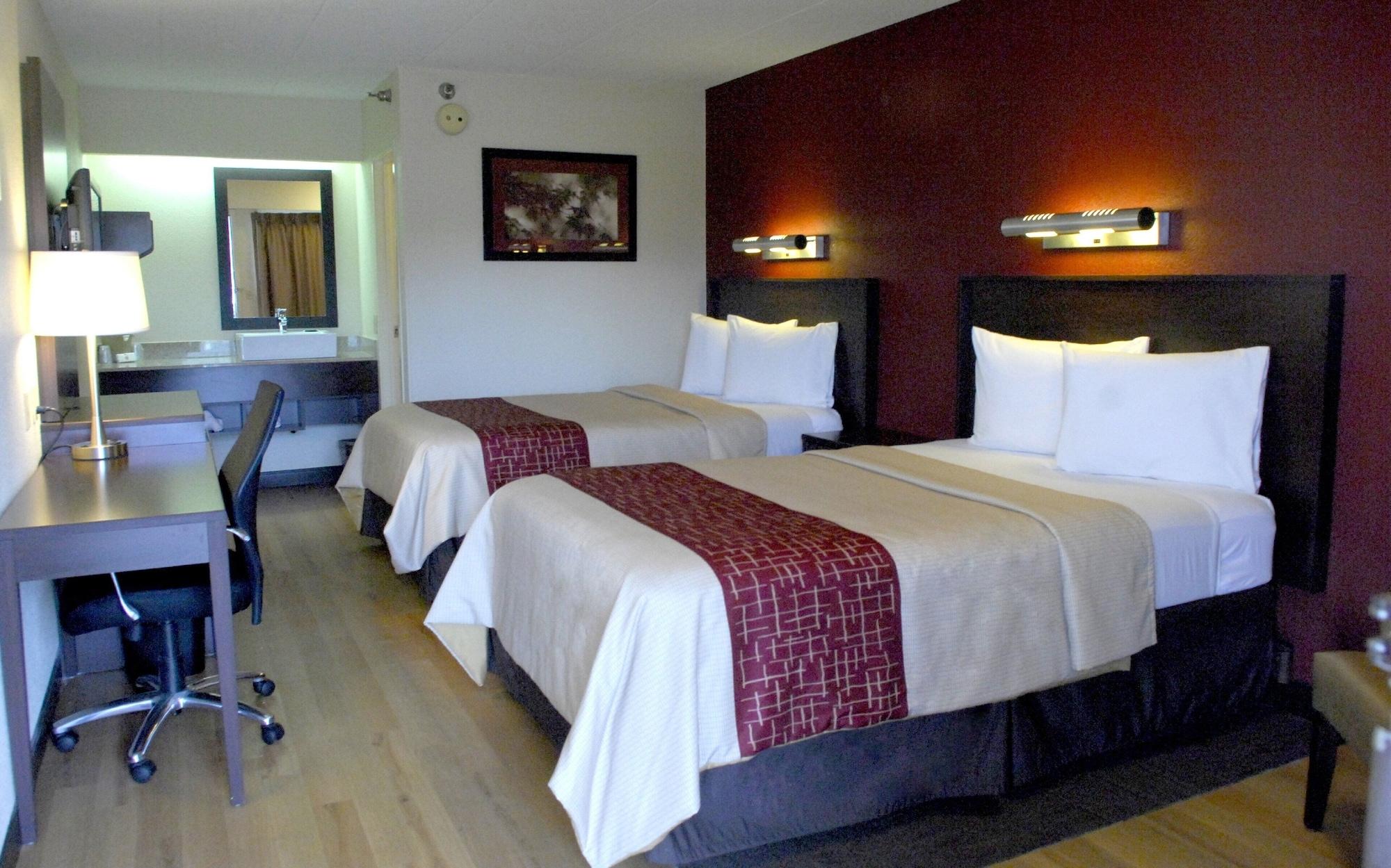 Red Roof Inn Plus+ Philadelphia Airport Essington Dış mekan fotoğraf