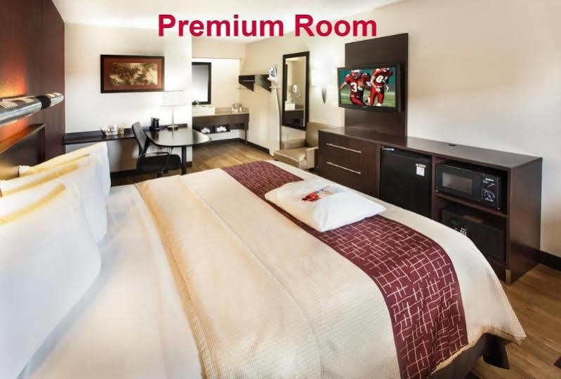 Red Roof Inn Plus+ Philadelphia Airport Essington Dış mekan fotoğraf